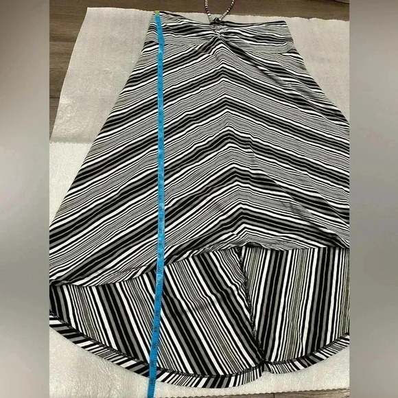 [L] Patagonia Kamala Convertible  Dress / Skirt - Picture 6 of 7